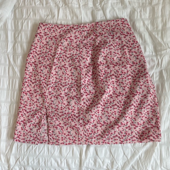 floral mini skirt - Picture 2 of 2